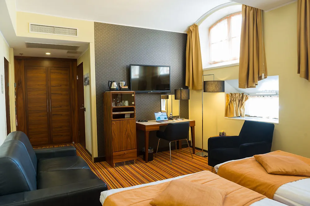הלסינקי Home Hotel Katajanokka