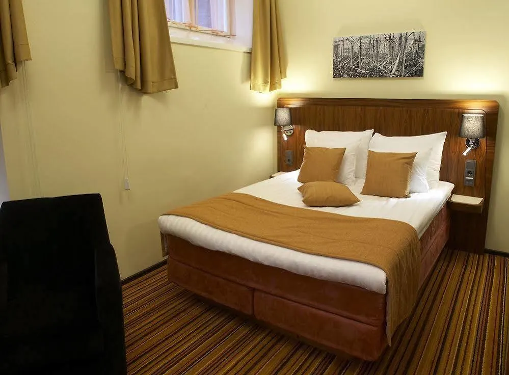 הלסינקי Home Hotel Katajanokka
